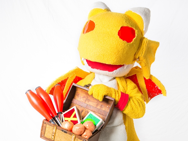 Rei Iwakura<br>ヨーヨーパフォーマンスショー